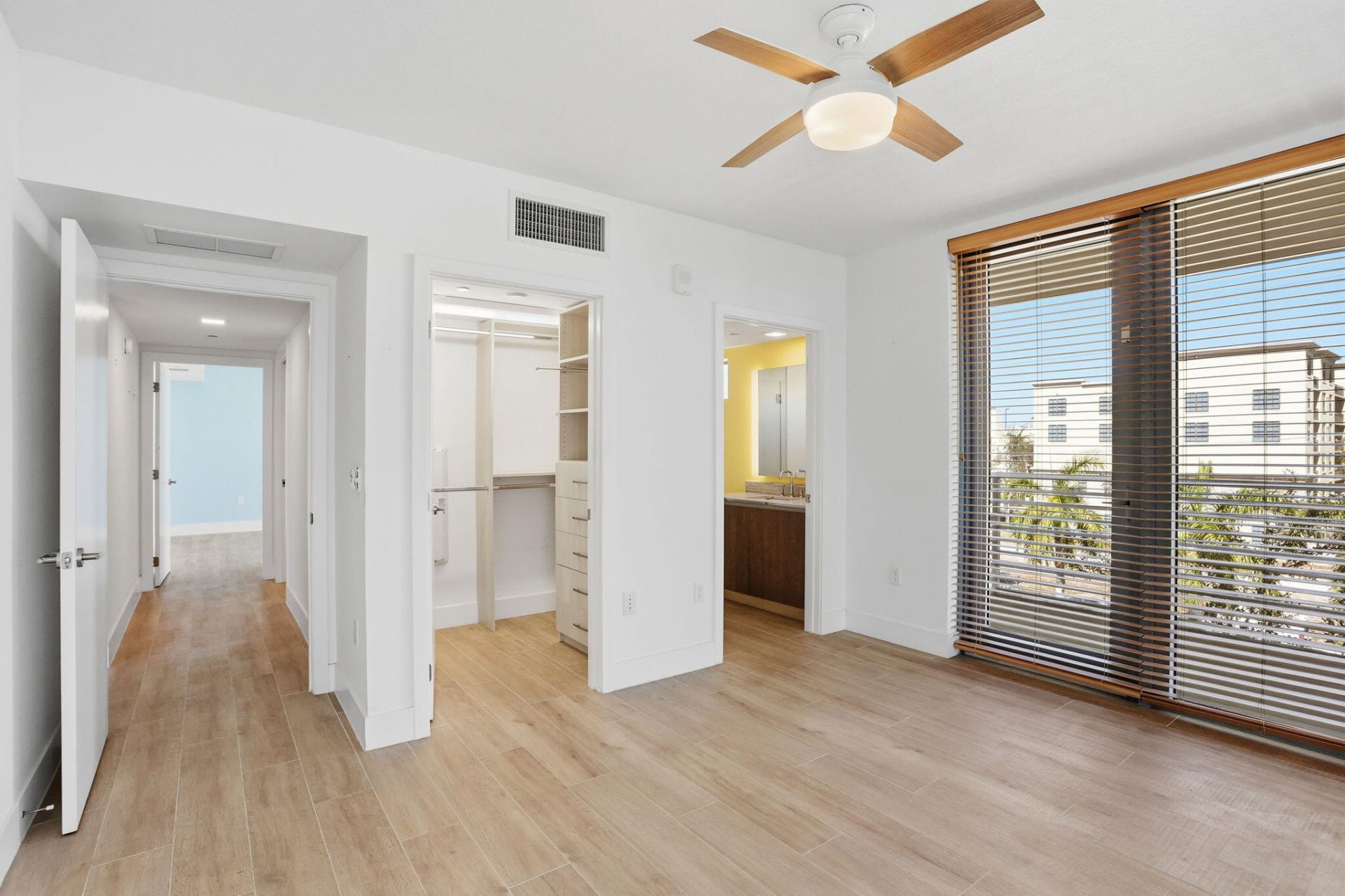 111 SE 1st Avenue, Unit 420, Delray Beach, FL 33444 Photo