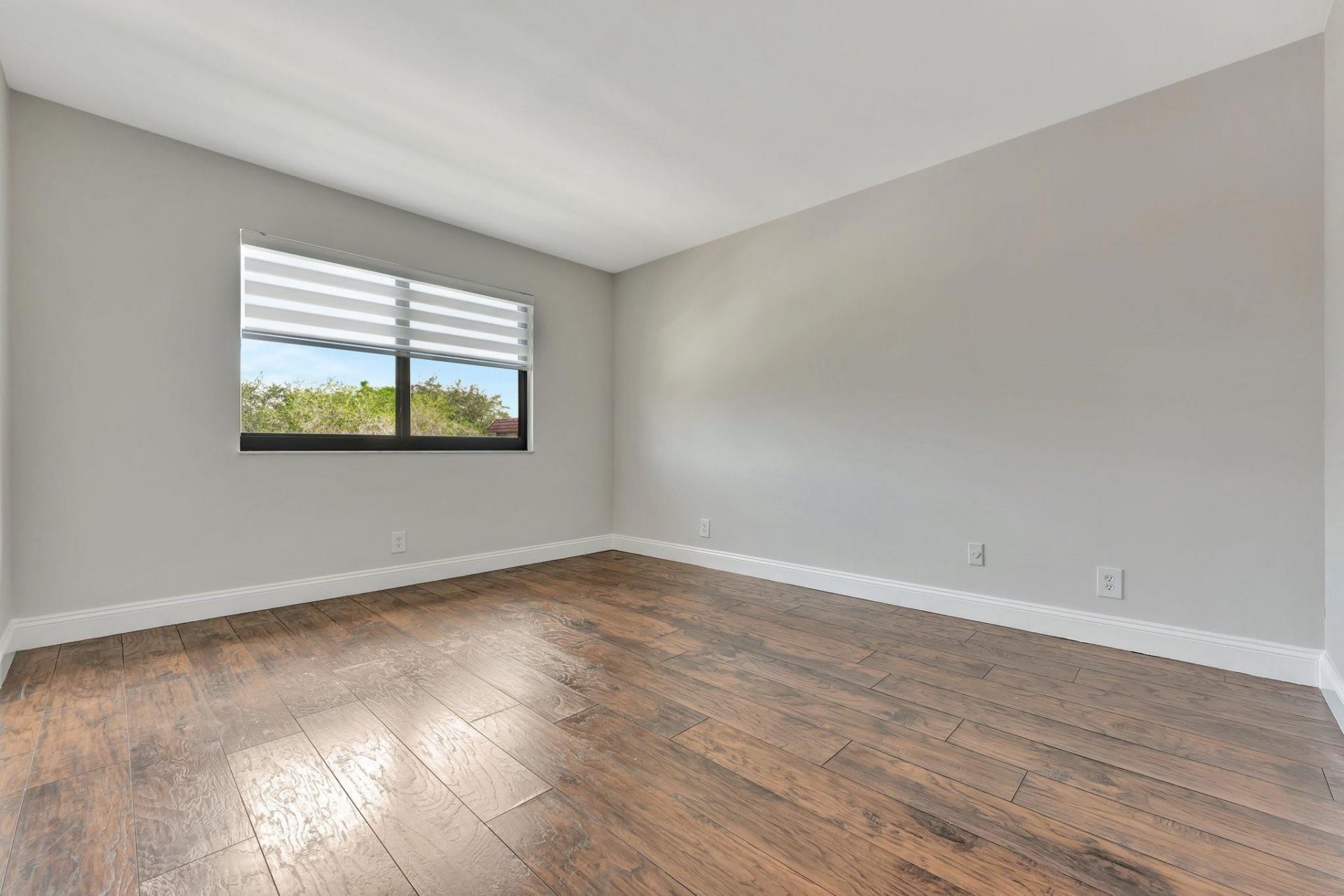 334 Lakeview Drive, Unit 204, Weston, FL 33326 Photo