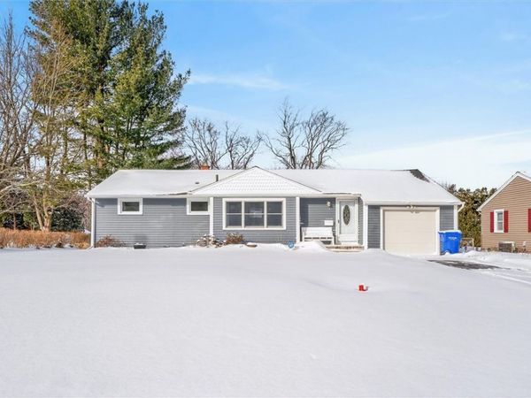 31 Morrow Drive, Rochester, NY 14616