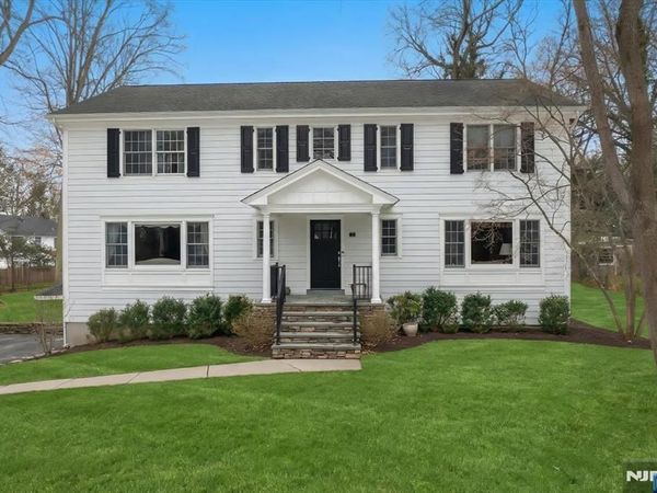 4 Lindeman Avenue, CLOSTER, NJ 07624