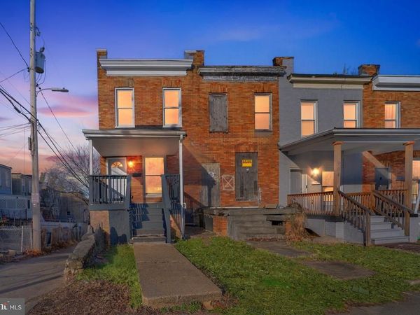 900 N FRANKLINTOWN ROAD, BALTIMORE, MD 21216