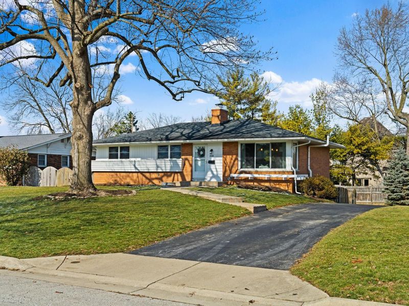 2668 Edgevale Road, Upper Arlington, OH 43221 Photo 1