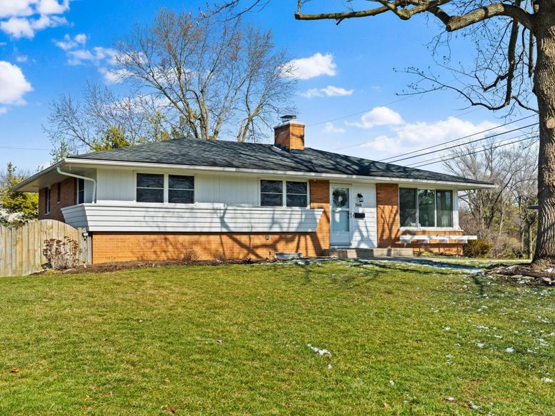 2668 Edgevale Road, Upper Arlington, OH 43221 Photo 3