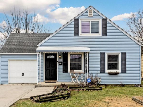 911 Kinnear, Columbus, OH 43212