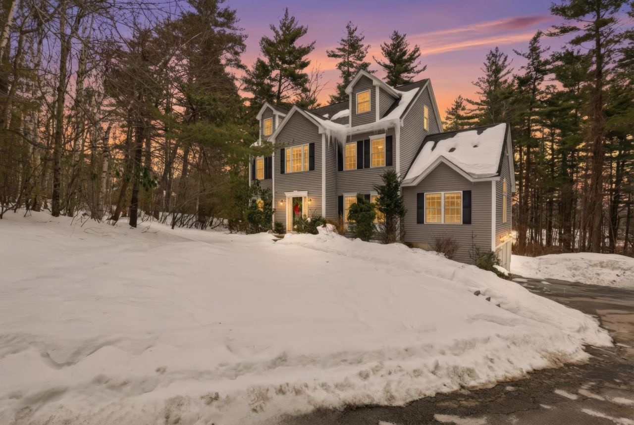 5 Stone Fence Drive, Derry, NH 03038 Main Photo