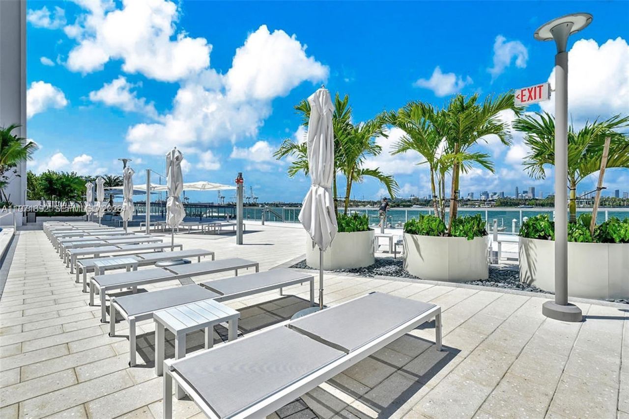1000 West Ave , Unit 914, Miami Beach, FL 33139 Photo