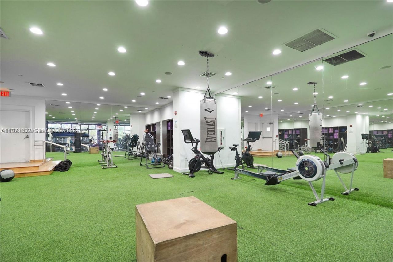 1000 West Ave , Unit 914, Miami Beach, FL 33139 Photo