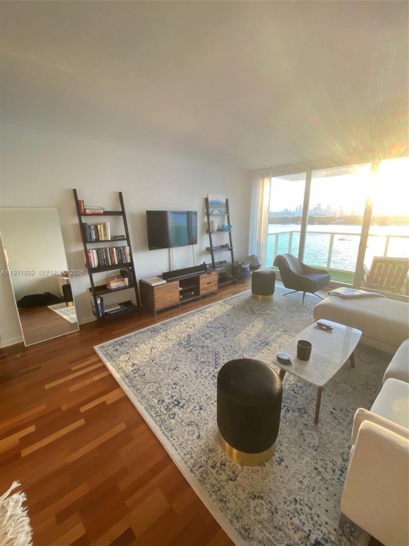 1000 West Ave , Unit 914, Miami Beach, FL 33139 Photo