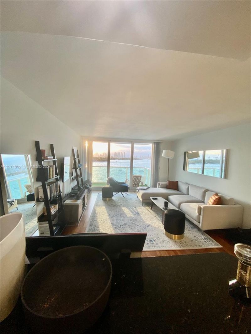 1000 West Ave , Unit 914, Miami Beach, FL 33139 Photo