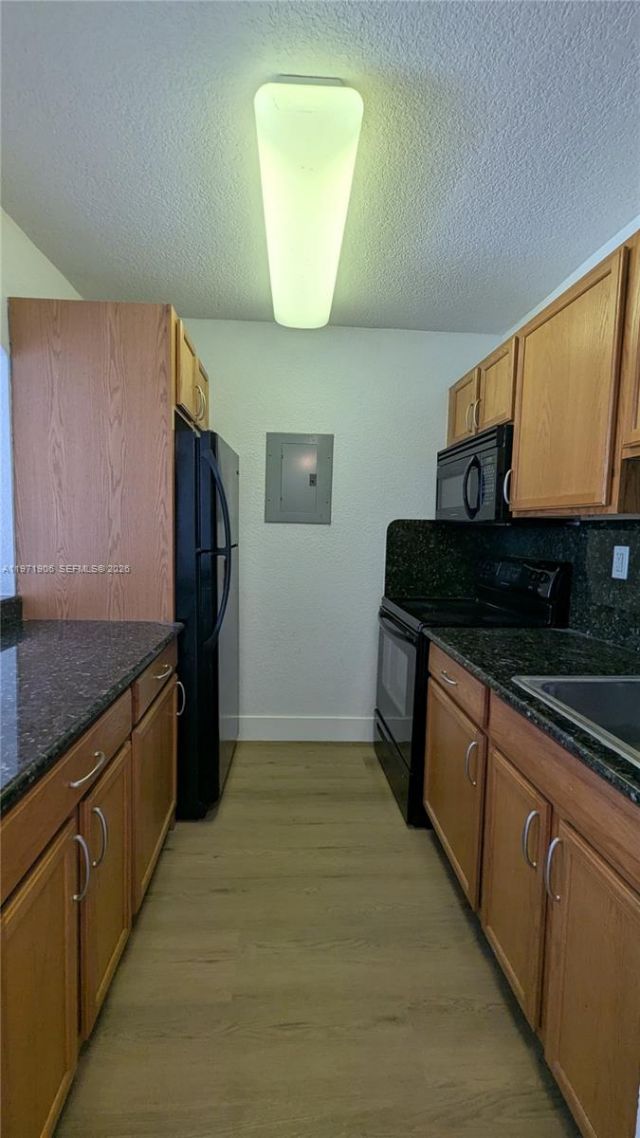 445 SW 11th St, Unit 408, Miami, FL 33130 Photo