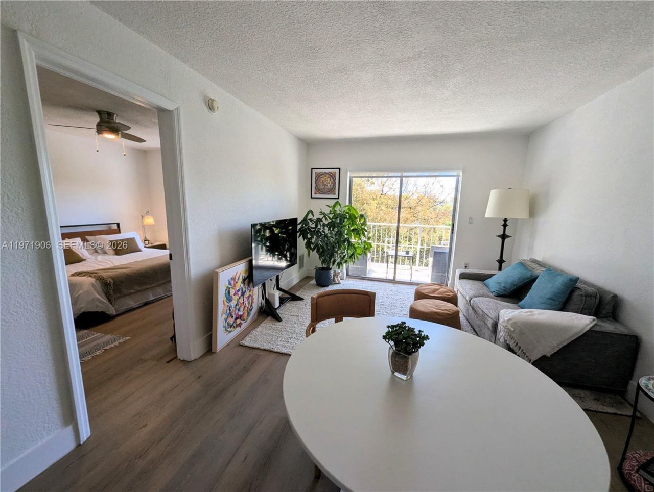 445 SW 11th St, Unit 408, Miami, FL 33130 Photo