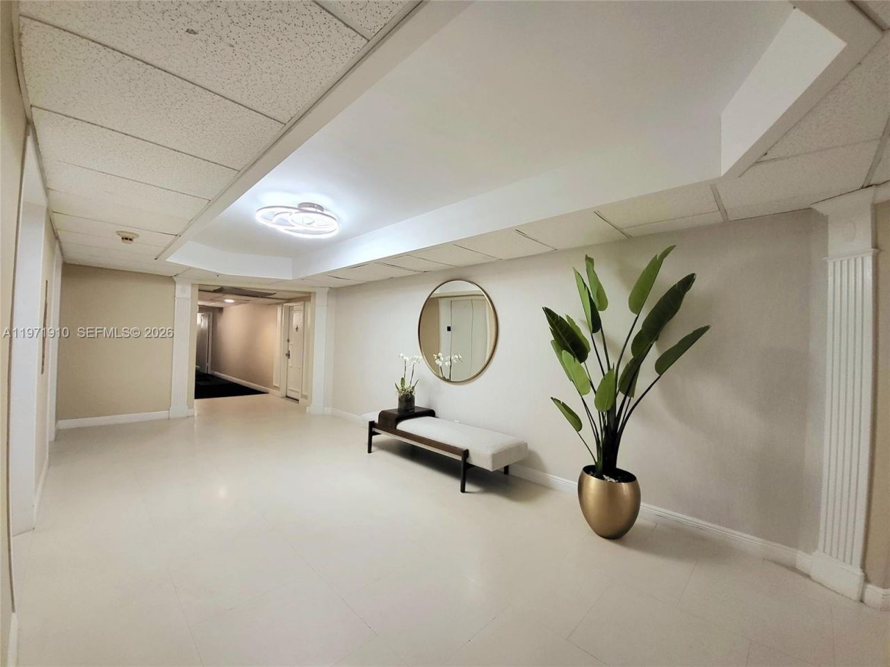 5600 Collins Ave, Unit 7Y, Miami Beach, FL 33140 Photo