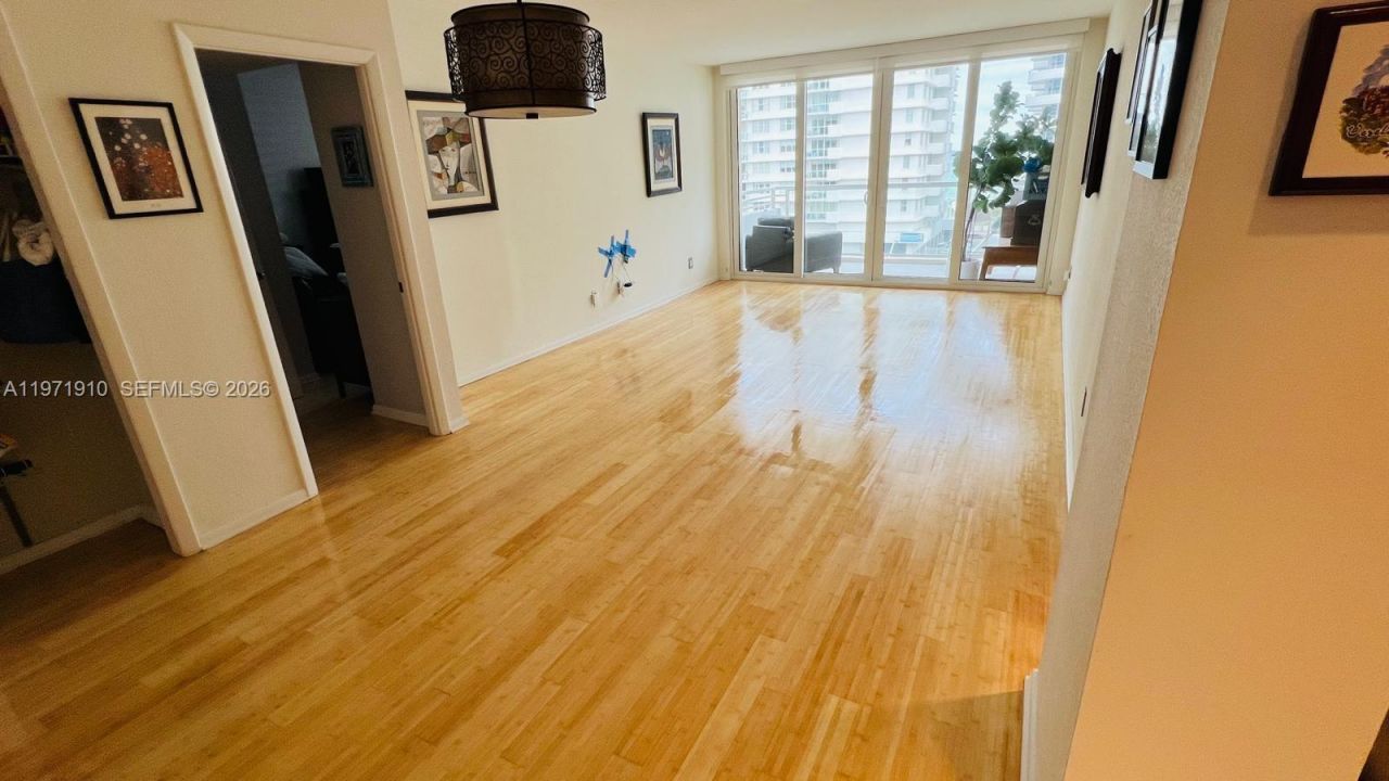 5600 Collins Ave, Unit 7Y, Miami Beach, FL 33140 Photo