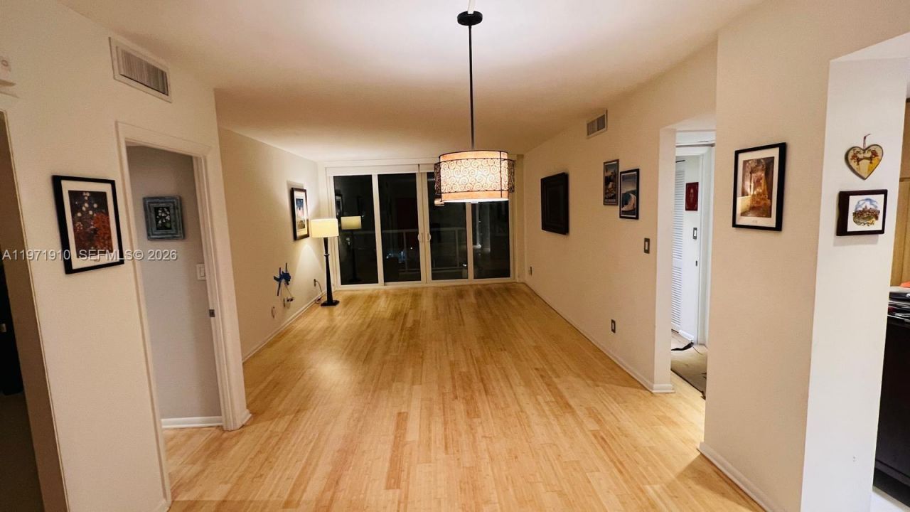 5600 Collins Ave, Unit 7Y, Miami Beach, FL 33140 Photo