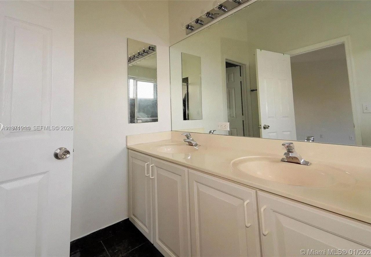 8331 Via Serena, Unit 8331, Boca Raton, FL 33433 Photo