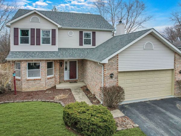 303 Fox Chase Drive N, Oswego, IL 60543