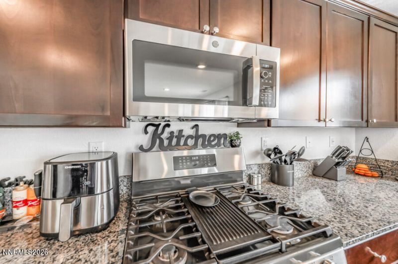 8976 Quail Falls Drive, Reno, NV 89506 Photo