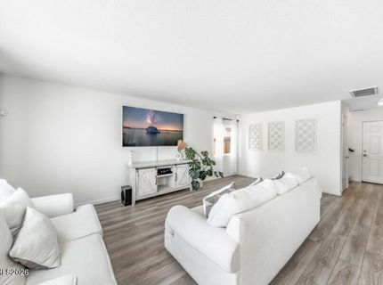 8976 Quail Falls Drive, Reno, NV 89506 Photo