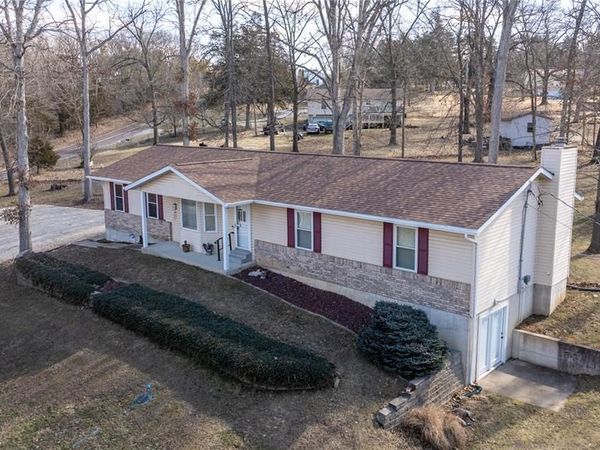 7049 Carriage Hills Meadows , Cedar Hill, MO 63016