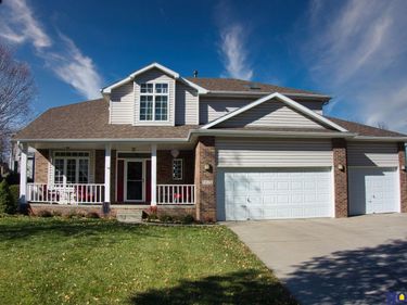 7011 Woody Creek Circle, Lincoln, NE 68516