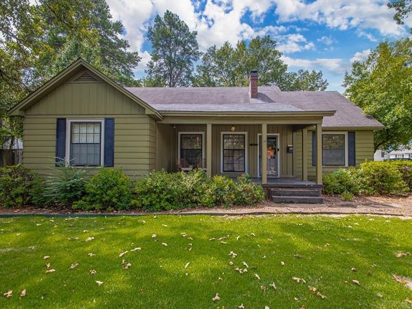6523 Cantrell Road, Little Rock, AR 72207