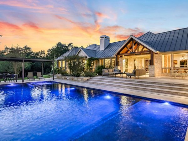 601 Crystal Creek DR, Austin, TX 78746