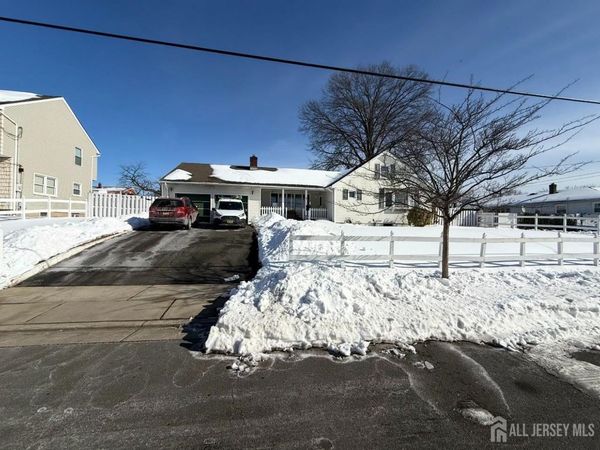 88 coolidage Avenue, Carteret, NJ 07009