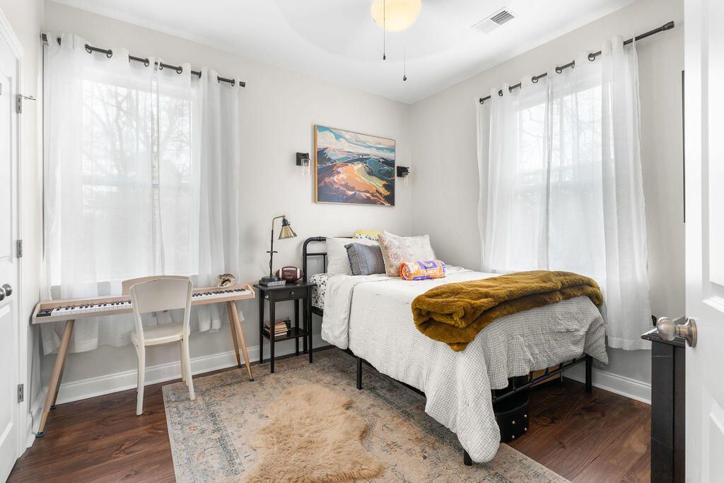 612 W 3rd N Street Photo 32