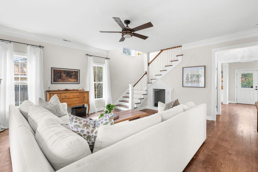 612 W 3rd N Street Photo 7