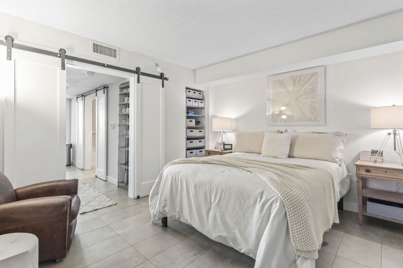 2701 S Ocean Blvd. S  Photo 10