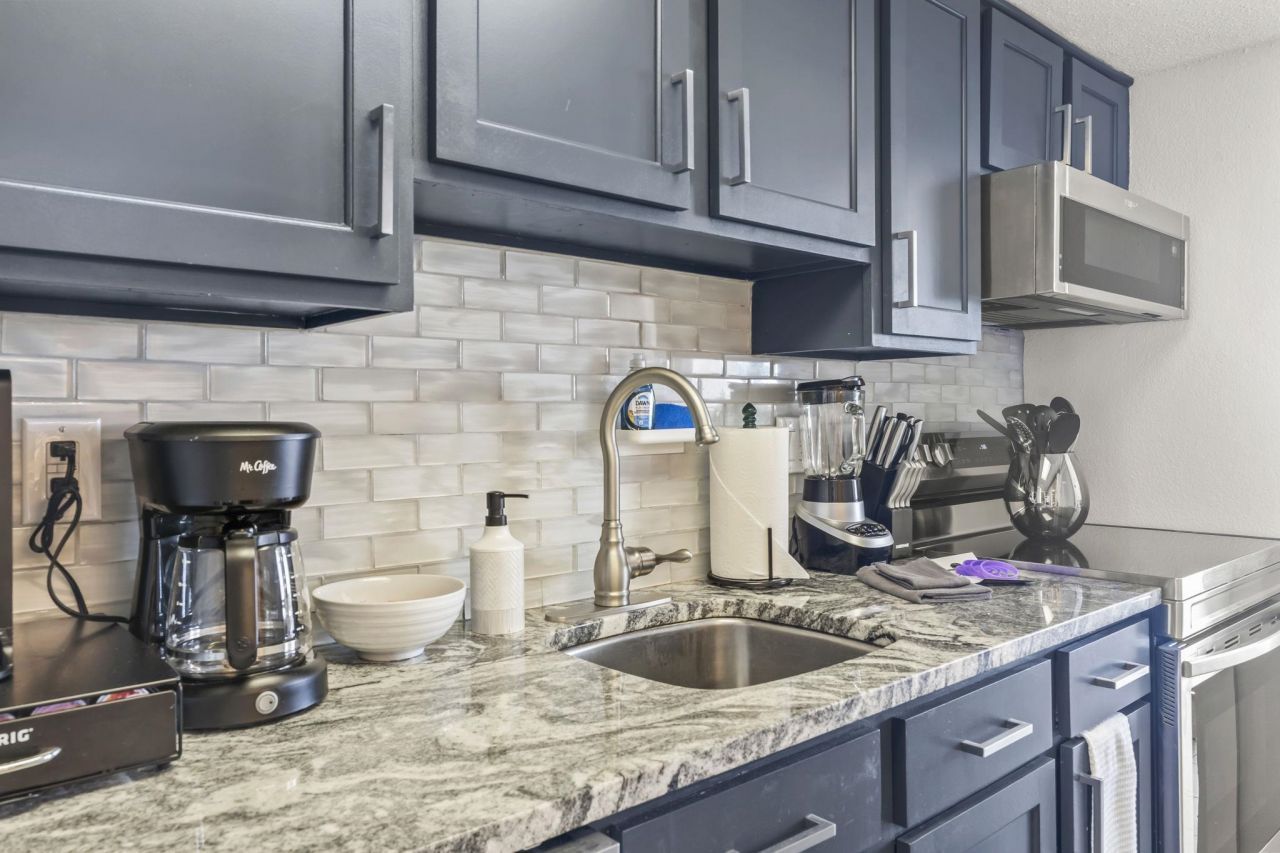 2701 S Ocean Blvd. S  Photo 18