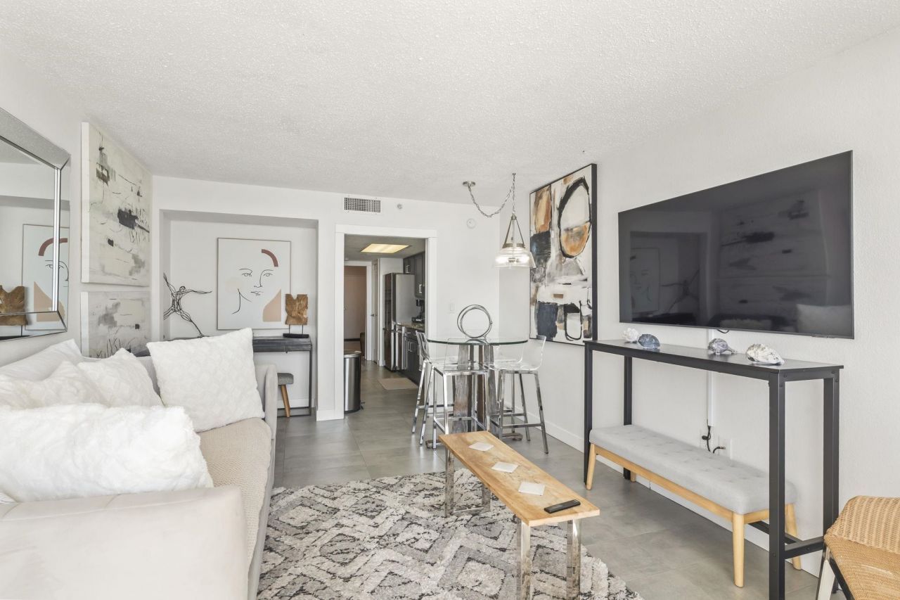 2701 S Ocean Blvd. S  Photo 32