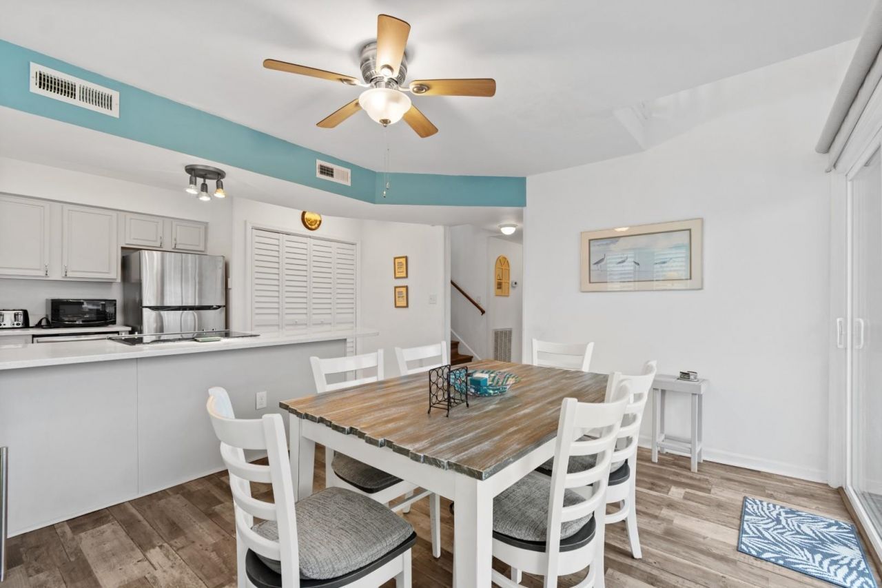 210a 53rd Ave. N Photo 11