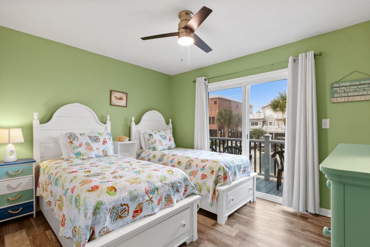 210a 53rd Ave. N Photo 18