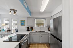 210a 53rd Ave. N photo 4