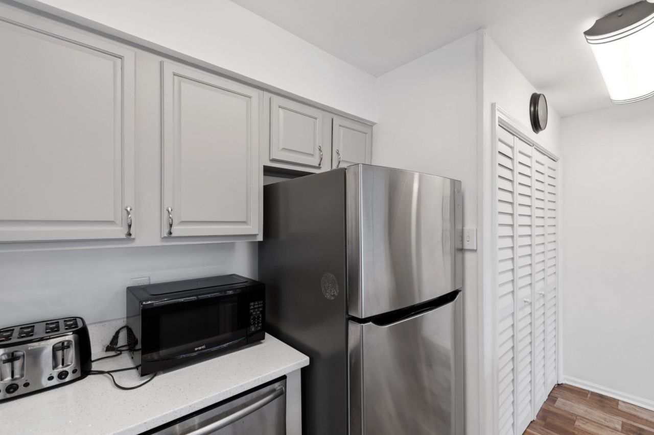 210a 53rd Ave. N Photo 8