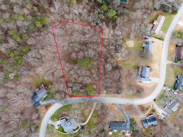 1739 Colonial Shores Drive, Hixson, TN 37343