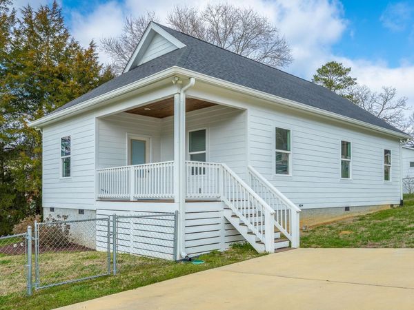 9443 Williams Street, Soddy Daisy, TN 37379