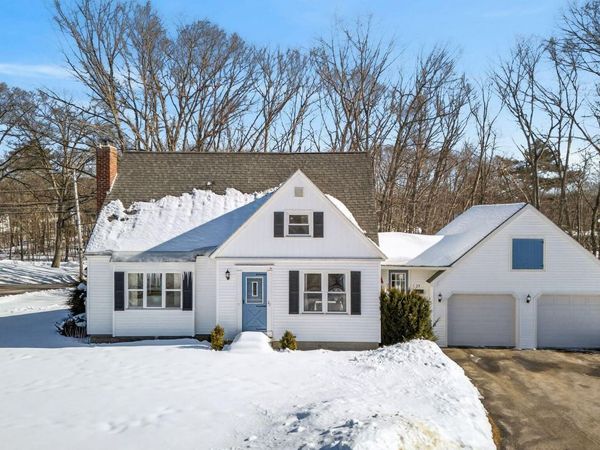 27 Bowdoin Street, Lisbon, ME 04252