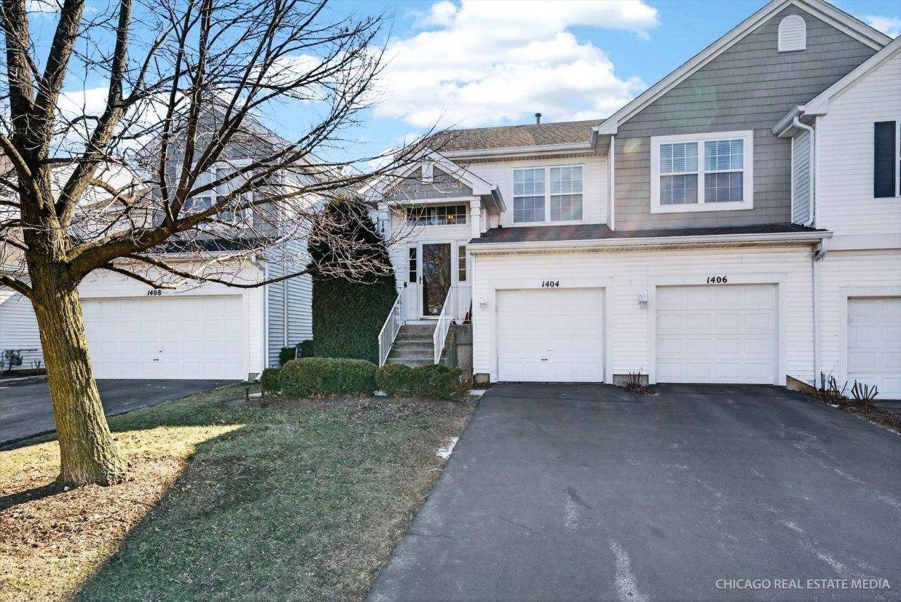 1404 Meadowsedge Lane, Unit 1404, Carpentersville, IL 60110 Main Photo