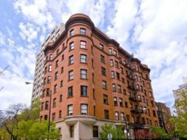 1210 N Astor Street, Unit 3B, Chicago, IL 60610