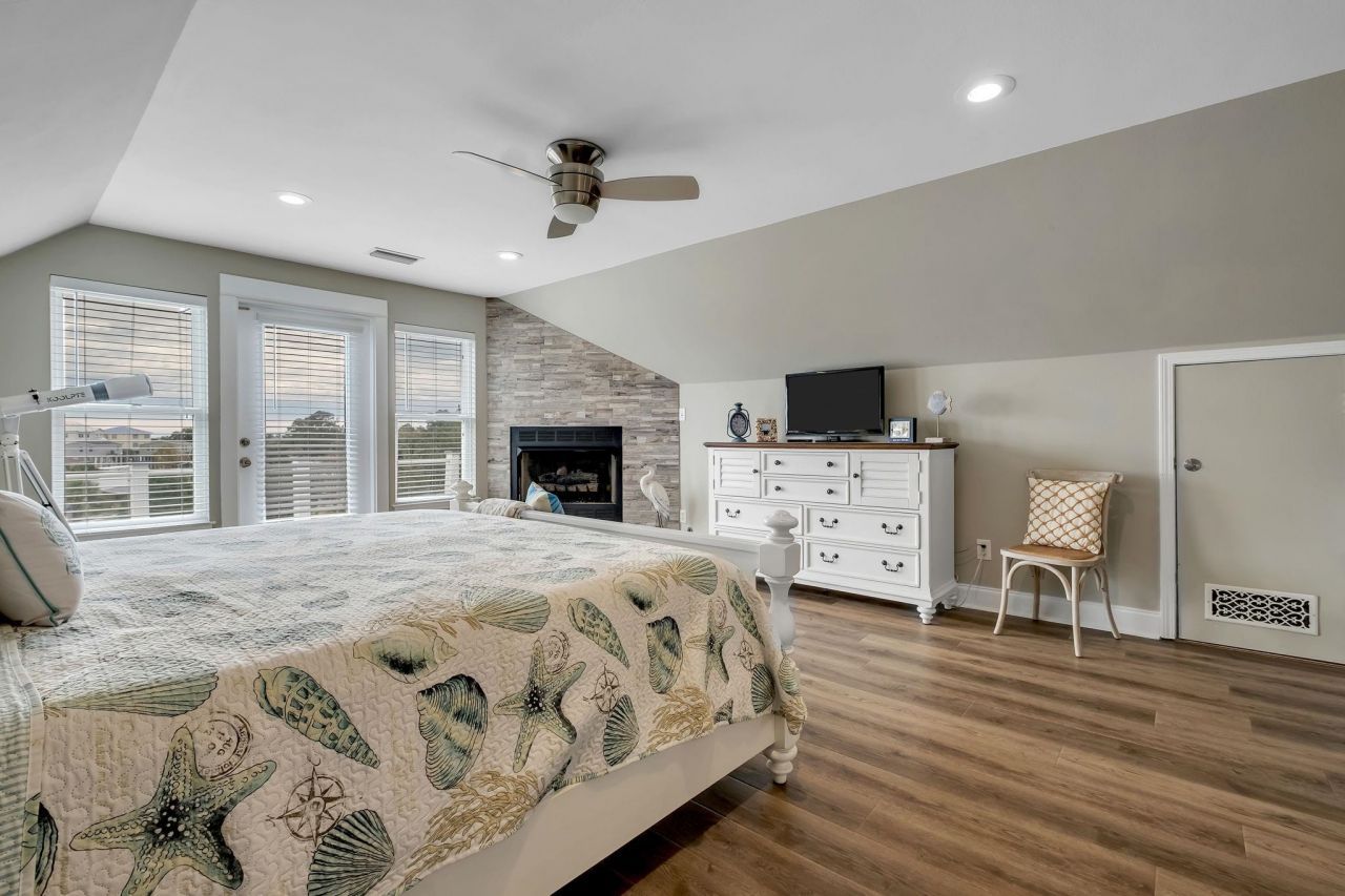 17 Royster Drive , Crawfordville, FL 32327 Photo