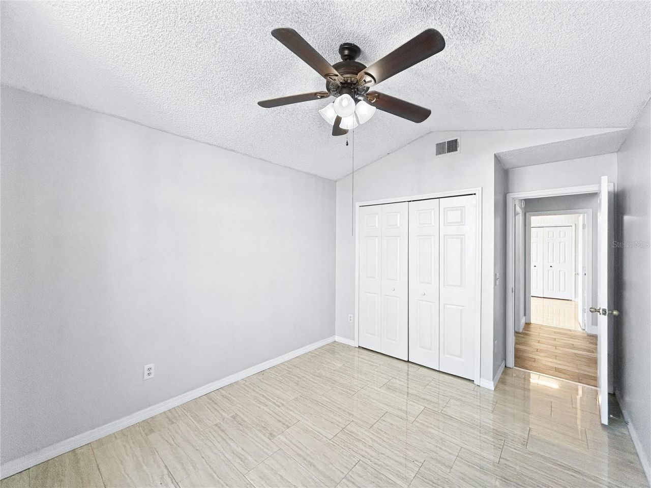 2605 Hawthorne Lane , Kissimmee, FL 34743 Photo