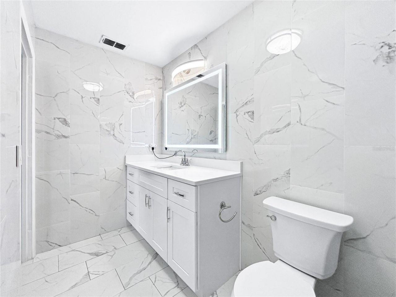 2605 Hawthorne Lane , Kissimmee, FL 34743 Photo