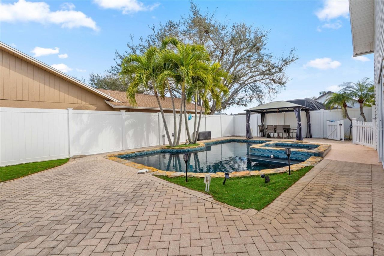 11629 Anchor Way , Largo, FL 33778 Photo