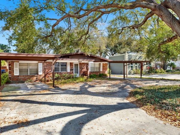 812 S MACDILL AVENUE , TAMPA, FL 33609