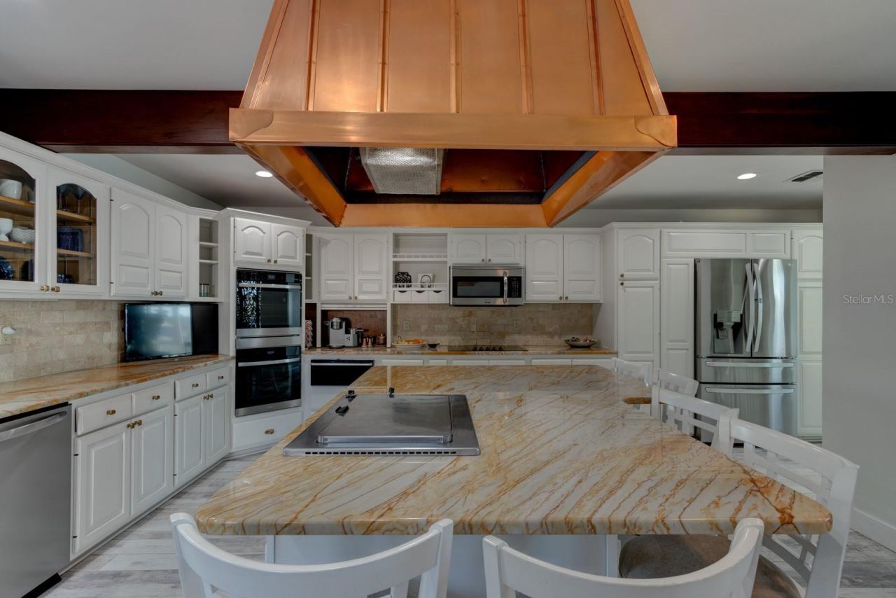 1480 Lakeview Drive, Deland, FL 32720 Photo