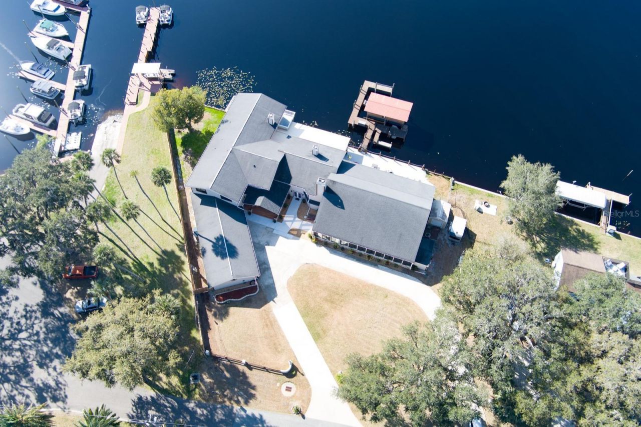 1480 Lakeview Drive, Deland, FL 32720 Photo