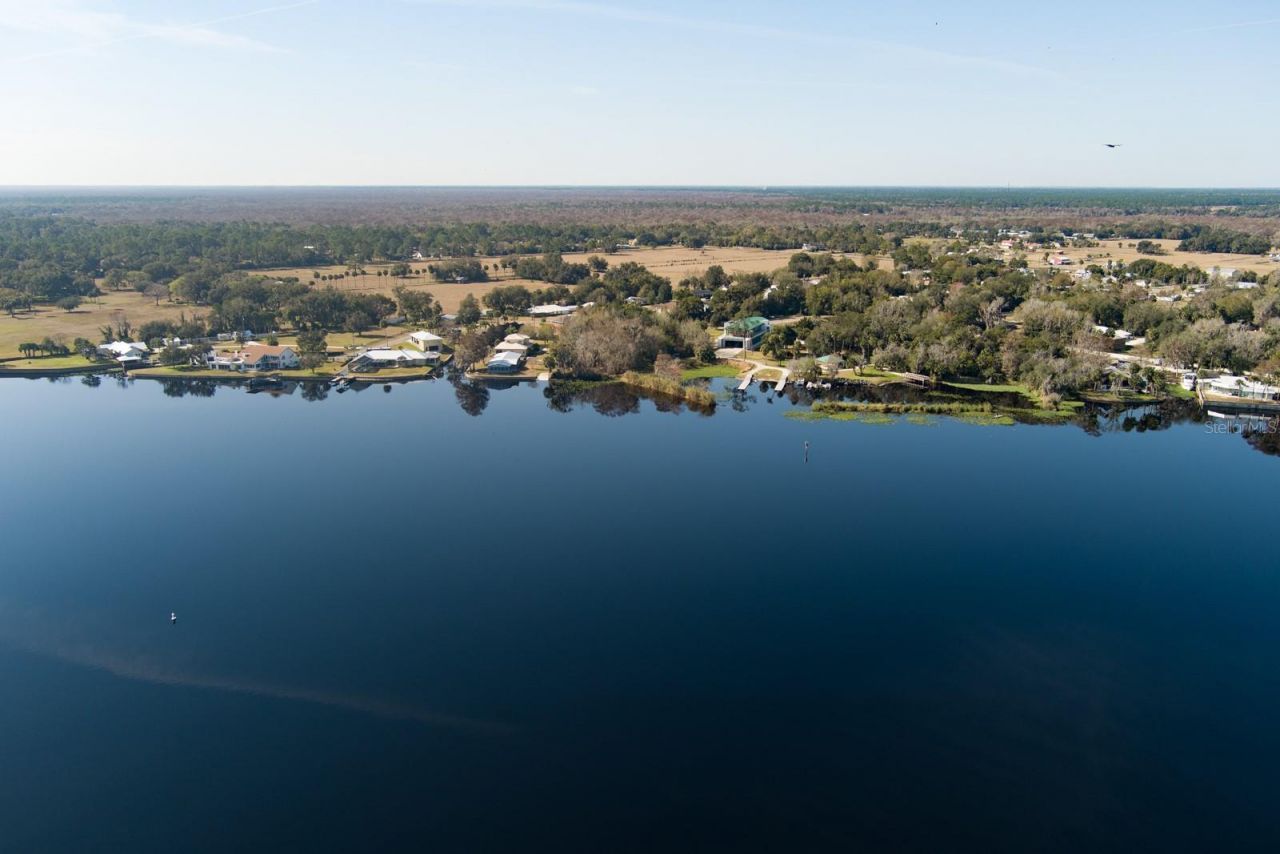 1480 Lakeview Drive, Deland, FL 32720 Photo