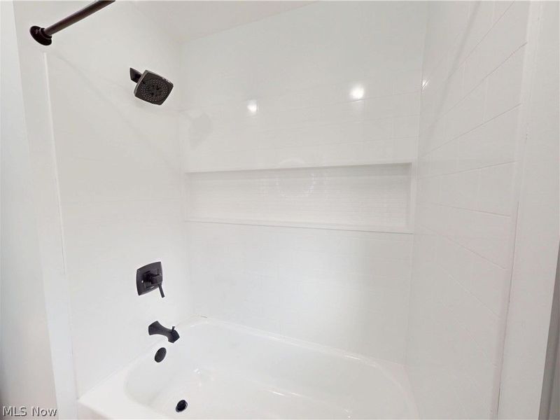 28507 Lakeshore Boulevard, Willowick, OH 44095 Photo 16